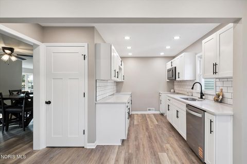 Tiny photo for 3239 N Main Street, Findlay, OH 45840 (MLS # 10005777)