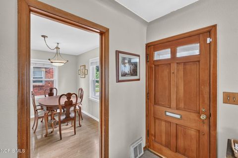 Tiny photo for 3747 Rushland Avenue, Toledo, OH 43613 (MLS # 10010894)