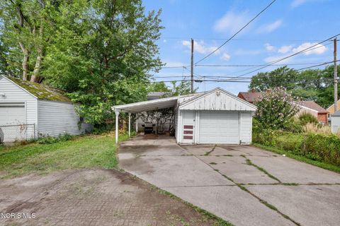 Tiny photo for 3747 Rushland Avenue, Toledo, OH 43613 (MLS # 10010894)