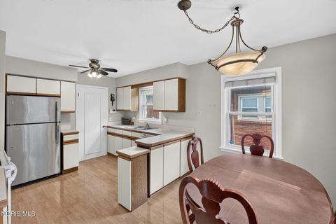 Tiny photo for 3747 Rushland Avenue, Toledo, OH 43613 (MLS # 10010894)