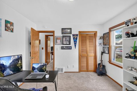 Tiny photo for 3747 Rushland Avenue, Toledo, OH 43613 (MLS # 10010894)