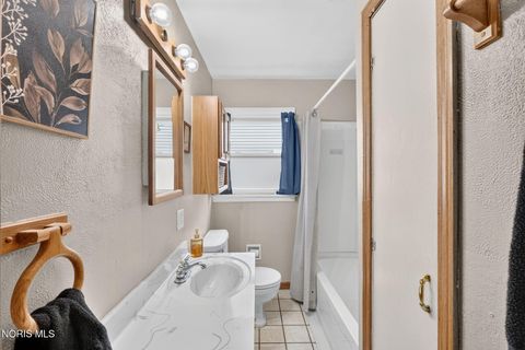 Tiny photo for 3747 Rushland Avenue, Toledo, OH 43613 (MLS # 10010894)
