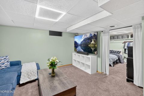 Tiny photo for 3747 Rushland Avenue, Toledo, OH 43613 (MLS # 10010894)