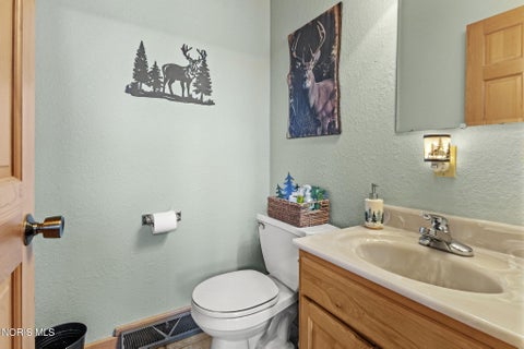 Tiny photo for 4737 County Hwy 1-2, Swanton, OH 43558 (MLS # 10011271)