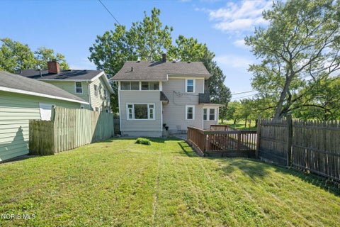 Tiny photo for 1600 Colton Street, Toledo, OH 43609 (MLS # 10013441)