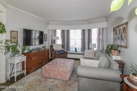 Tiny photo for 229 W 4th Street, Port Clinton, OH 43452 (MLS # 10000248)