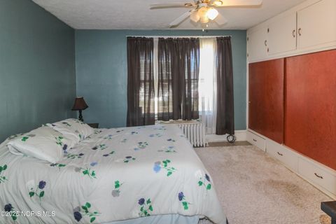 Tiny photo for 229 W 4th Street, Port Clinton, OH 43452 (MLS # 10000248)