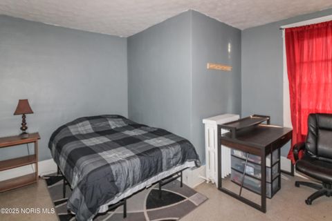 Tiny photo for 229 W 4th Street, Port Clinton, OH 43452 (MLS # 10000248)