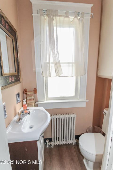 Tiny photo for 229 W 4th Street, Port Clinton, OH 43452 (MLS # 10000248)