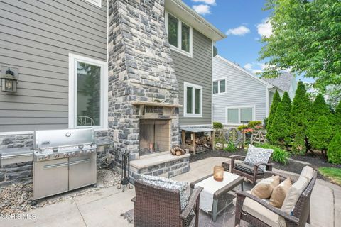 Tiny photo for 7048 Altonbrough Drive, Toledo, OH 43617 (MLS # 10009145)