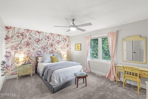Tiny photo for 7048 Altonbrough Drive, Toledo, OH 43617 (MLS # 10009145)