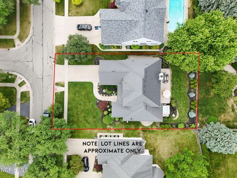 Tiny photo for 7048 Altonbrough Drive, Toledo, OH 43617 (MLS # 10009145)