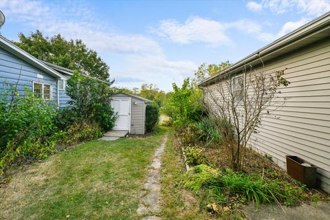Tiny photo for 1022 Dixie Highway, Rossford, OH 43460 (MLS # 10005116)