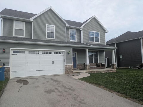 Photo of 25182 Saddle Horn DR, Perrysburg, OH 43551 (MLS # 10013008)