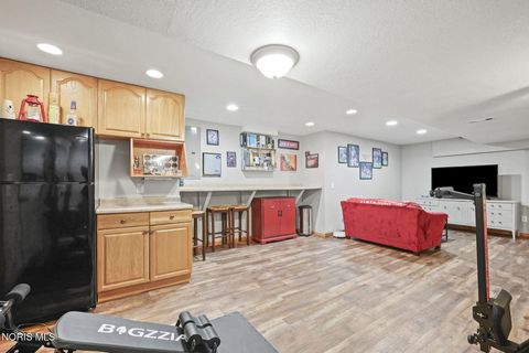 Tiny photo for 575 Rutledge Court, Perrysburg, OH 43551 (MLS # 10005010)