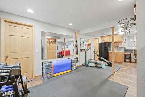 Tiny photo for 575 Rutledge Court, Perrysburg, OH 43551 (MLS # 10005010)