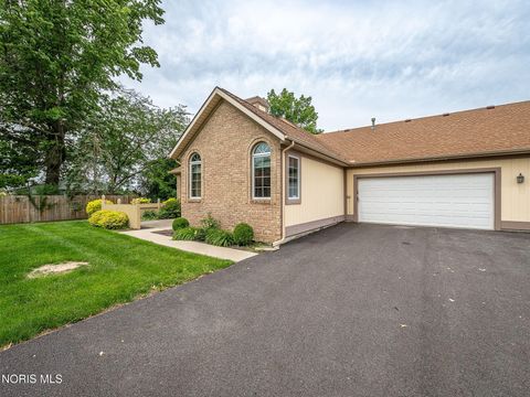 Tiny photo for 103 Turnbury Lane, Perrysburg, OH 43551 (MLS # 10008326)