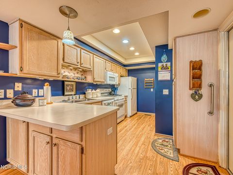 Tiny photo for 103 Turnbury Lane, Perrysburg, OH 43551 (MLS # 10008326)