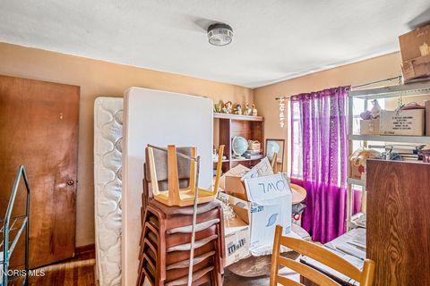 Tiny photo for 2737 109th Street, Toledo, OH 43611 (MLS # 10010111)