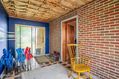 Tiny photo for 2737 109th Street, Toledo, OH 43611 (MLS # 10010111)
