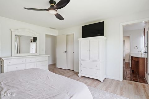 Tiny photo for 1031 6th Street, Findlay, OH 45840 (MLS # 10007417)