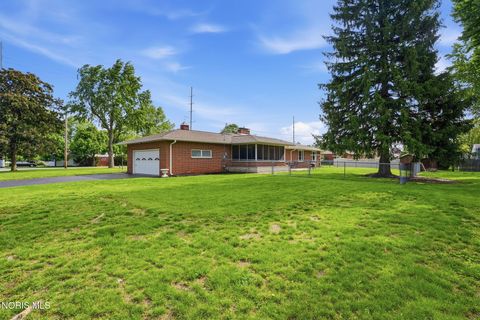 Tiny photo for 1031 6th Street, Findlay, OH 45840 (MLS # 10007417)