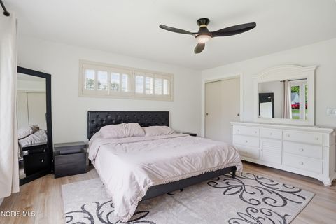 Tiny photo for 1031 6th Street, Findlay, OH 45840 (MLS # 10007417)