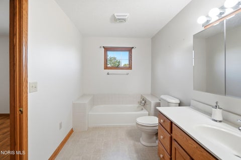 Tiny photo for 509 Morning Glory Drive, Waynesfield, OH 45896 (MLS # 10014636)