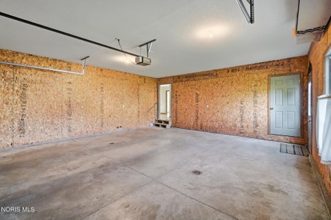 Tiny photo for 509 Morning Glory Drive, Waynesfield, OH 45896 (MLS # 10014636)