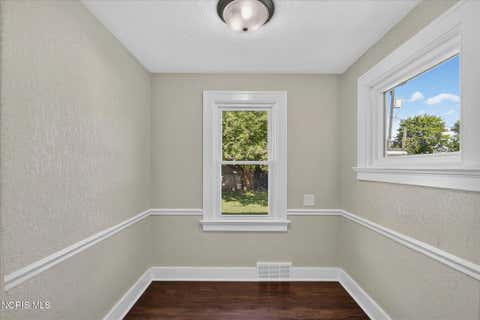 Tiny photo for 4327 Overland Parkway, Toledo, OH 43612 (MLS # 10010336)