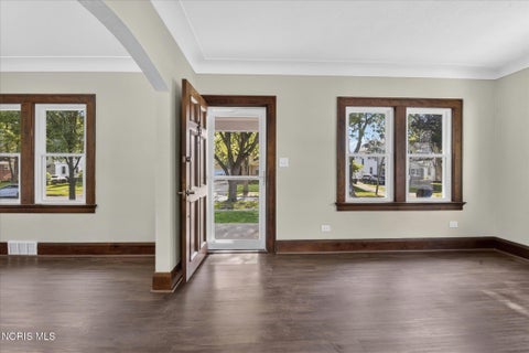 Tiny photo for 4327 Overland Parkway, Toledo, OH 43612 (MLS # 10010336)