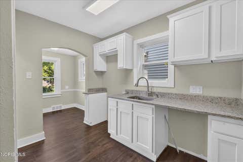 Tiny photo for 4327 Overland Parkway, Toledo, OH 43612 (MLS # 10010336)