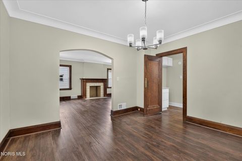 Tiny photo for 4327 Overland Parkway, Toledo, OH 43612 (MLS # 10010336)