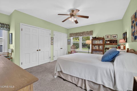 Tiny photo for 203 Buttonwood Avenue, Bowling Green, OH 43402 (MLS # 10013504)