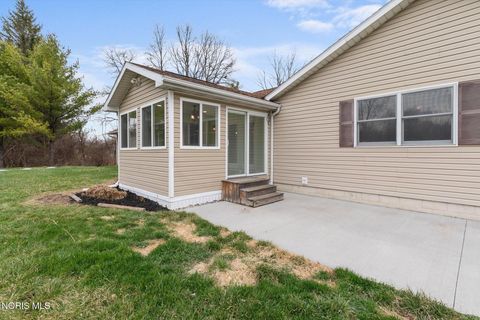 Tiny photo for 1610 Berkey Road, Swanton, OH 43558 (MLS # 10005462)