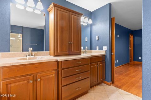 Tiny photo for 1610 Berkey Road, Swanton, OH 43558 (MLS # 10005462)