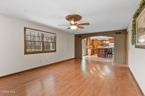 Tiny photo for 1610 Berkey Road, Swanton, OH 43558 (MLS # 10005462)