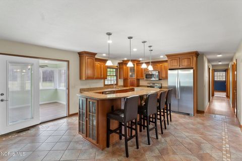 Tiny photo for 1610 Berkey Road, Swanton, OH 43558 (MLS # 10005462)