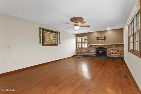 Tiny photo for 1610 Berkey Road, Swanton, OH 43558 (MLS # 10005462)