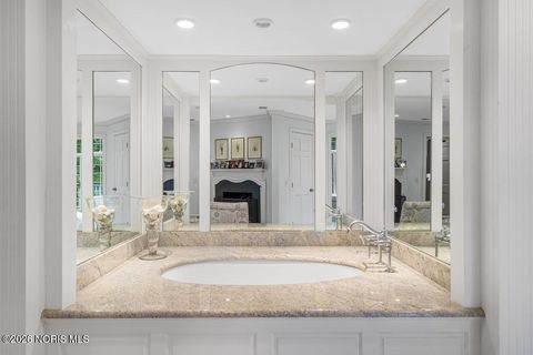 Tiny photo for 4309 Brookside Road, Ottawa Hills, OH 43615 (MLS # 10003919)