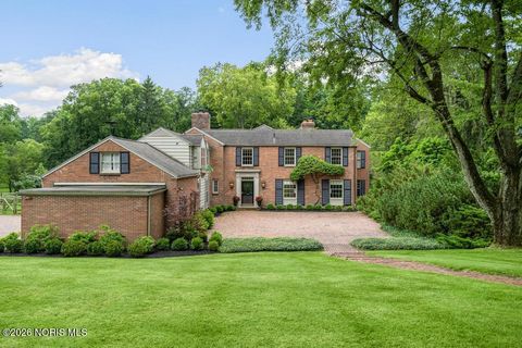 Tiny photo for 4309 Brookside Road, Ottawa Hills, OH 43615 (MLS # 10003919)