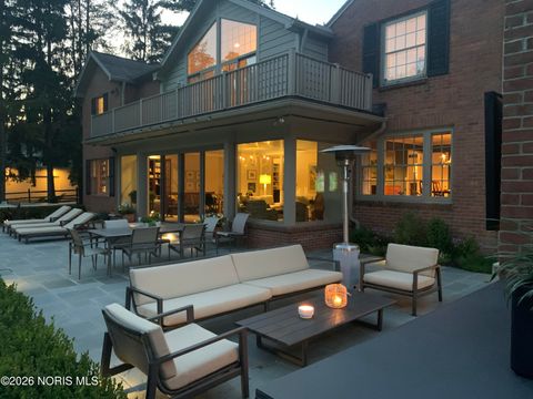 Tiny photo for 4309 Brookside Road, Ottawa Hills, OH 43615 (MLS # 10003919)