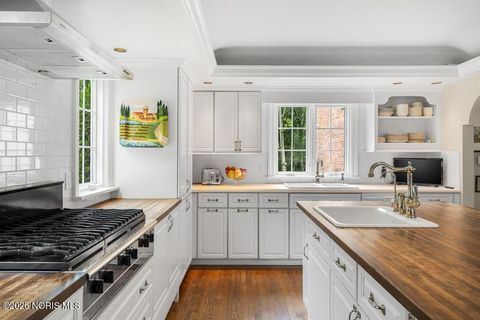 Tiny photo for 4309 Brookside Road, Ottawa Hills, OH 43615 (MLS # 10003919)