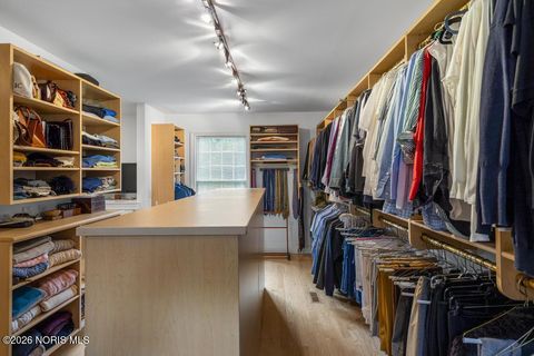 Tiny photo for 4309 Brookside Road, Ottawa Hills, OH 43615 (MLS # 10003919)