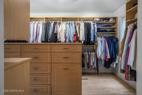 Tiny photo for 4309 Brookside Road, Ottawa Hills, OH 43615 (MLS # 10003919)