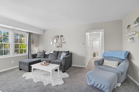 Tiny photo for 5533 Cresthaven Lane # 5 - 2a, Toledo, OH 43614 (MLS # 10000148)