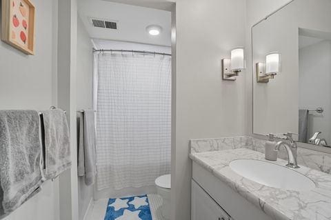 Tiny photo for 5533 Cresthaven Lane # 5 - 2a, Toledo, OH 43614 (MLS # 10000148)