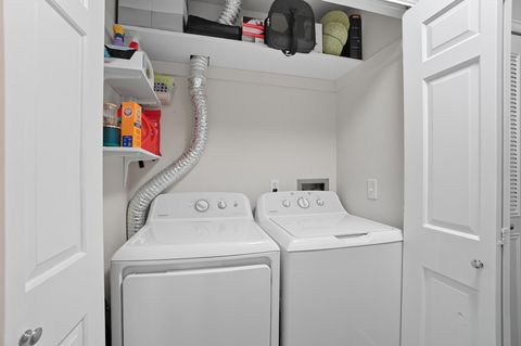 Tiny photo for 5533 Cresthaven Lane # 5 - 2a, Toledo, OH 43614 (MLS # 10000148)