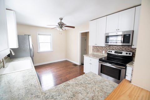 Tiny photo for 540 Clifton Boulevard, Toledo, OH 43607 (MLS # 10003868)