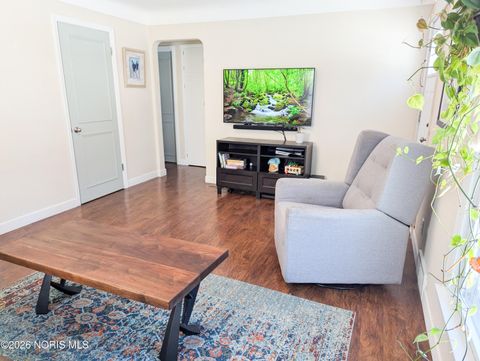 Tiny photo for 540 Clifton Boulevard, Toledo, OH 43607 (MLS # 10003868)